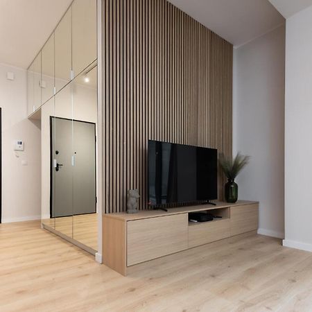 Flatbook - City Center Apartments Granaria Gdańsk Eksteriør billede