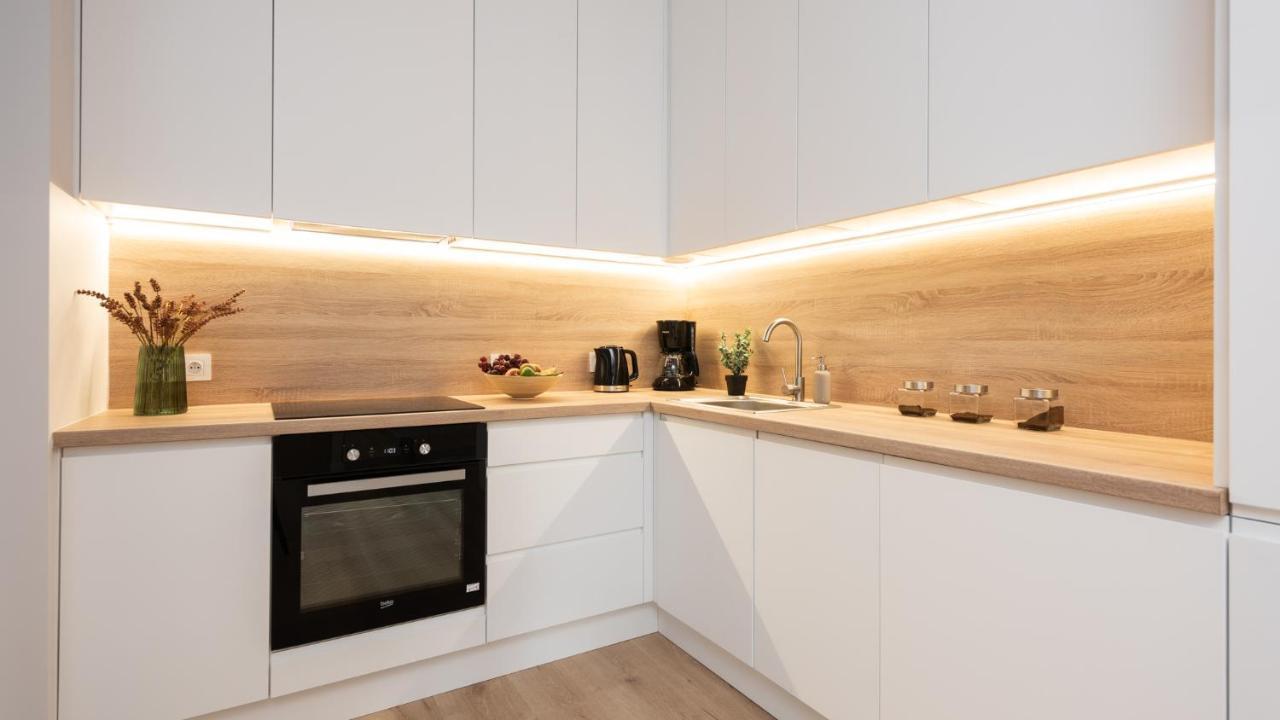 Flatbook - City Center Apartments Granaria Gdańsk Eksteriør billede