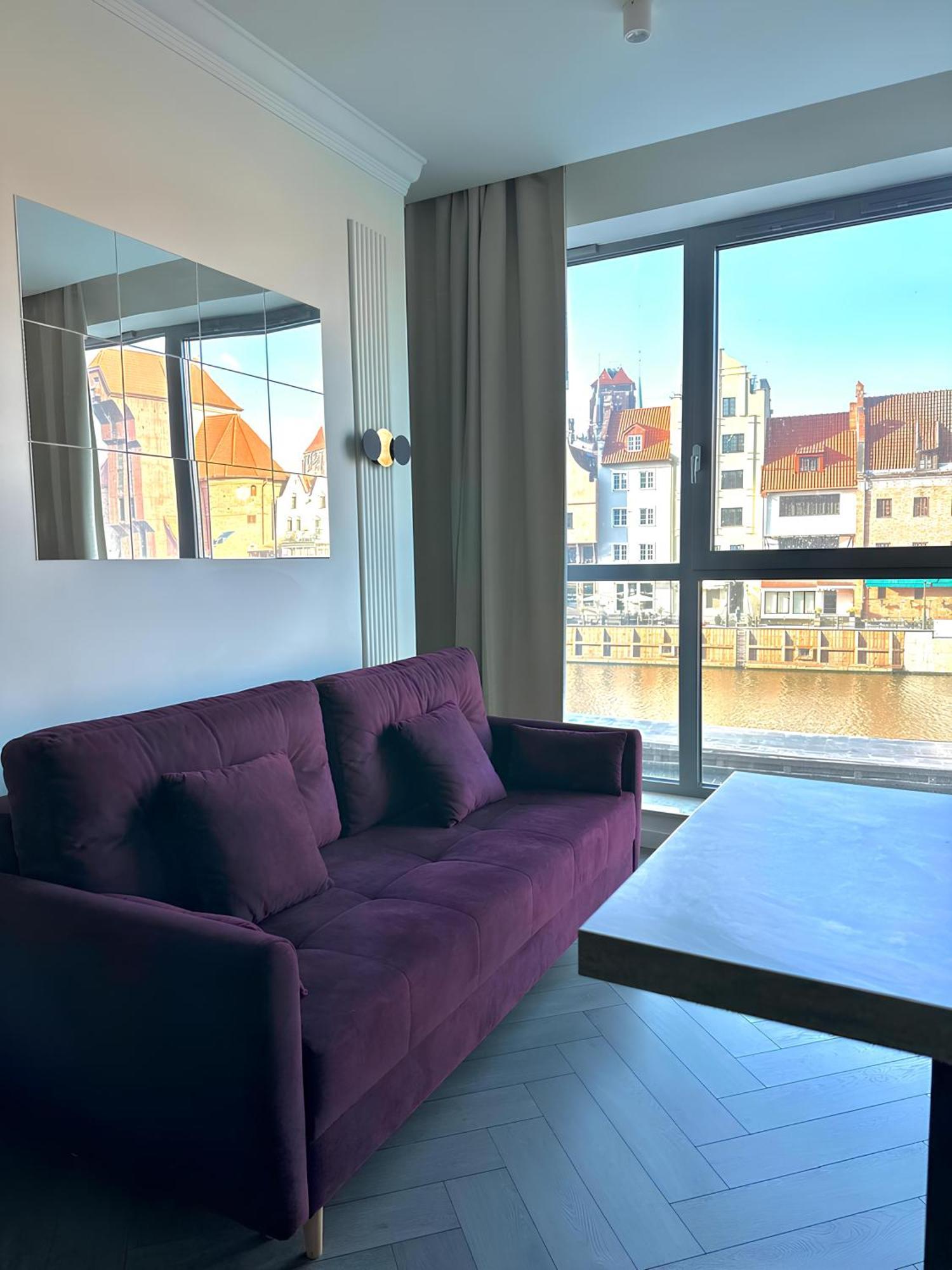 Flatbook - City Center Apartments Granaria Gdańsk Eksteriør billede